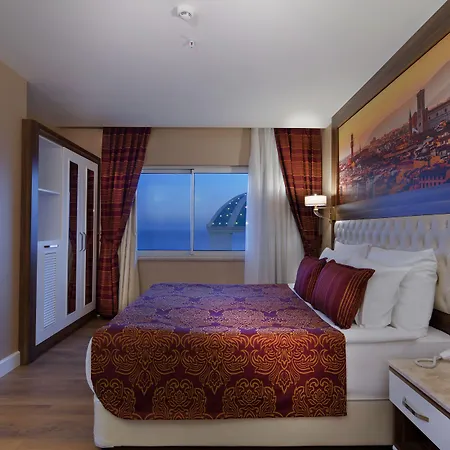 Hotel Litore & 5*