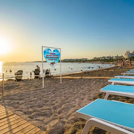 Litore & Hotel Okurcalar