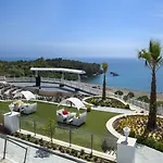 Hotel Litore &