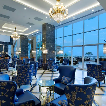Litore & Отель 5*