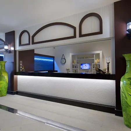 Hotel Litore & 5*