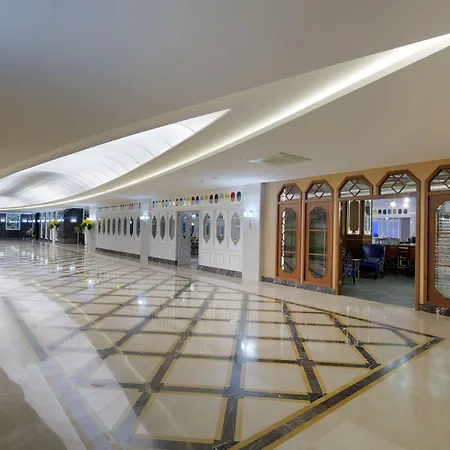 Litore & Szálloda 5*